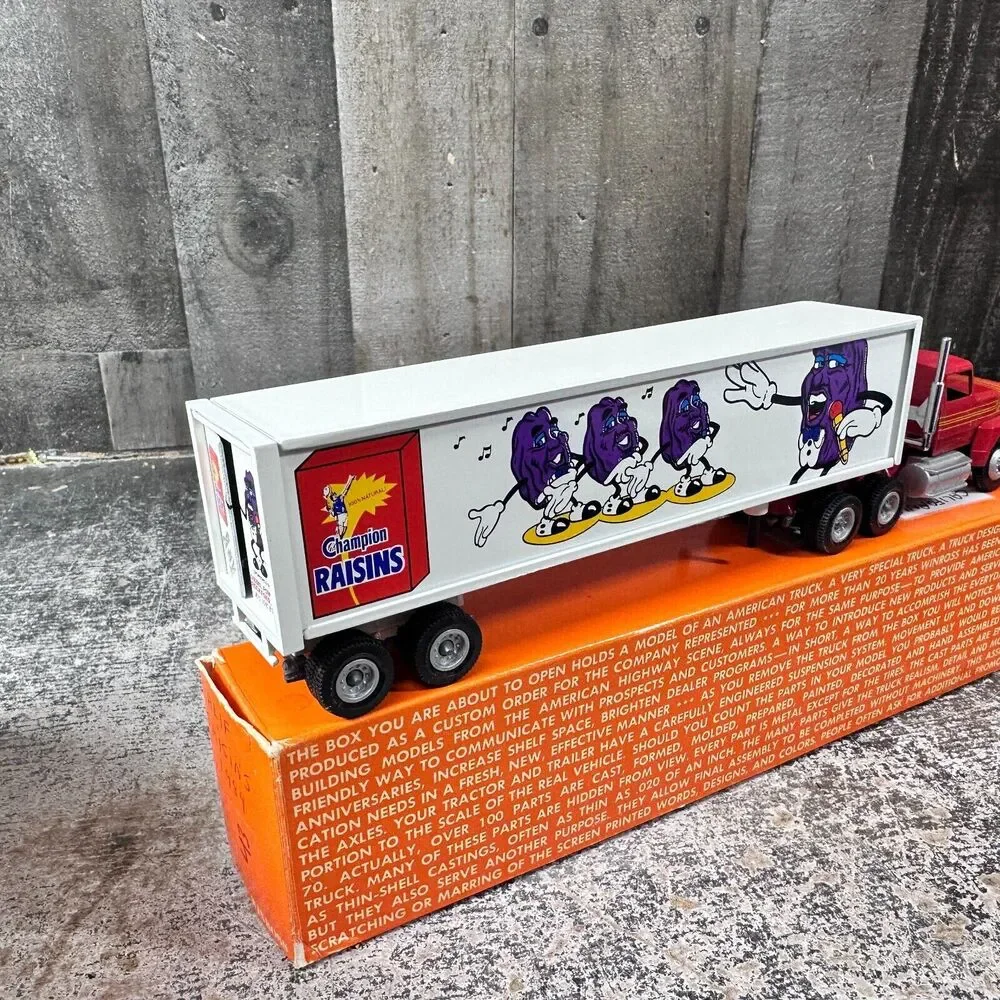 Champion‎ California Raisins '89 Winross Truck 1/64